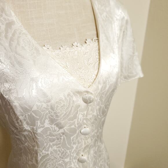 Vintage JODY Ivory Bridal Cottage field Corset Embossed Dress - Picture 4 of 15